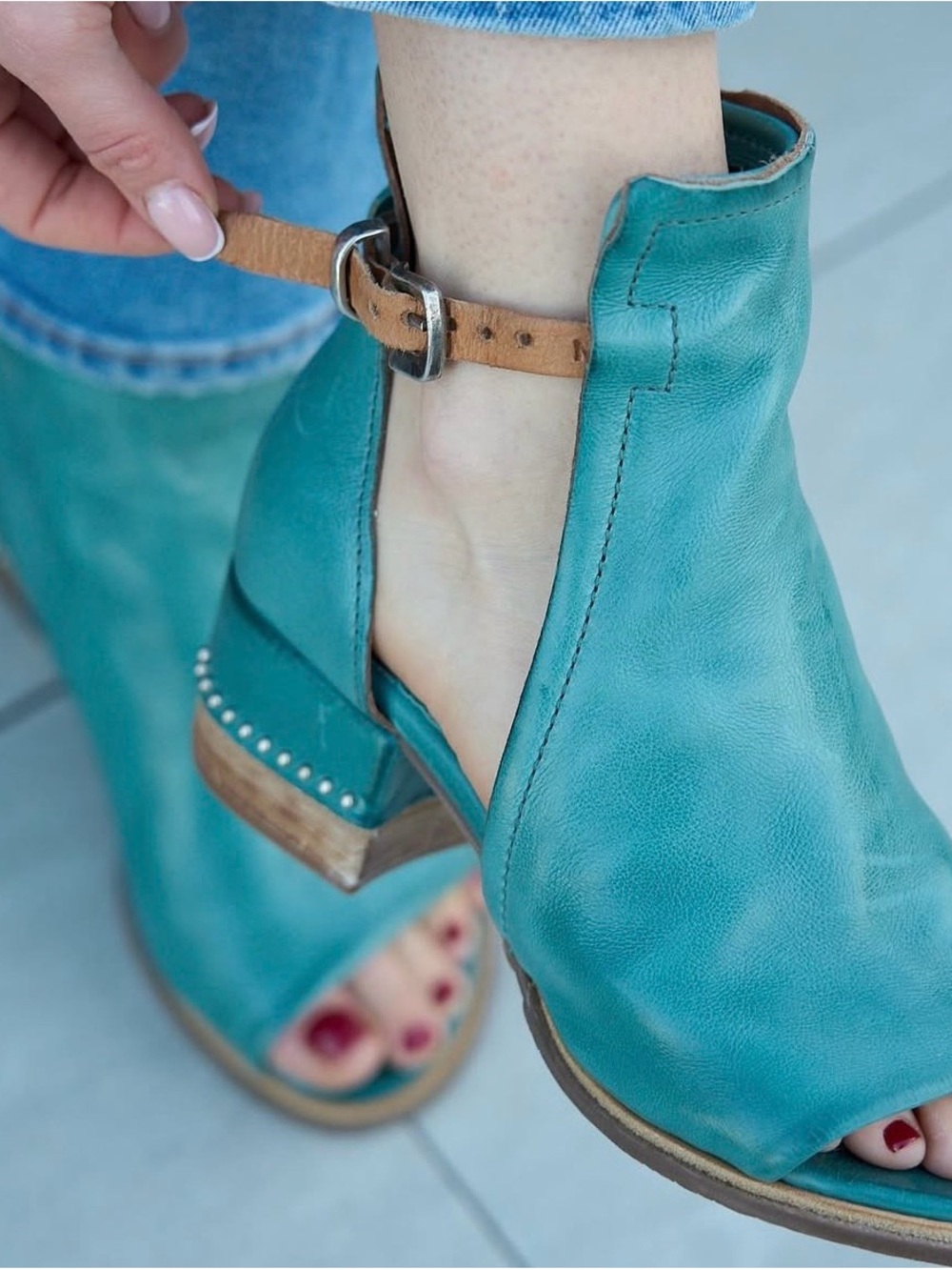 A.S.98 Teal Open-Toe Leather Ankle Mules “Maxwell” 🦋